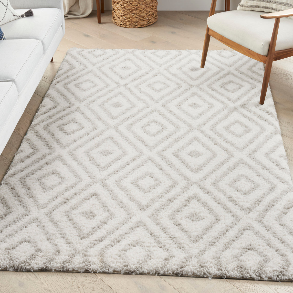 Modern Shag MMD01 Ivory Silver Rug - room scene