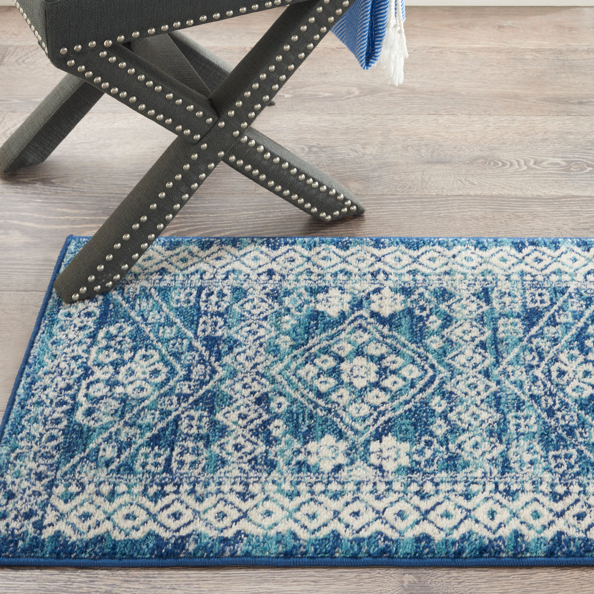 Passion PSN27 Navy Blue Rug - room scene