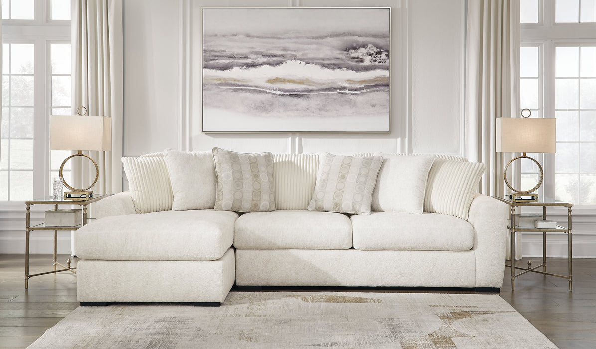 Chessington Sectional with Chaise