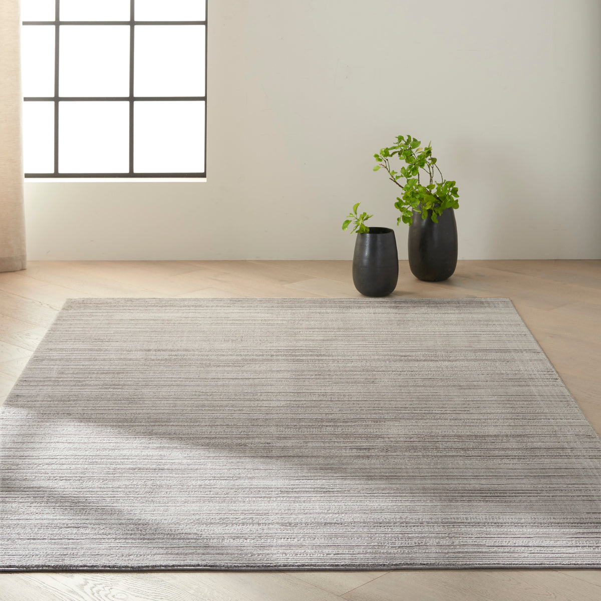 Orlando CK851 Silver Grey Rug - room scene