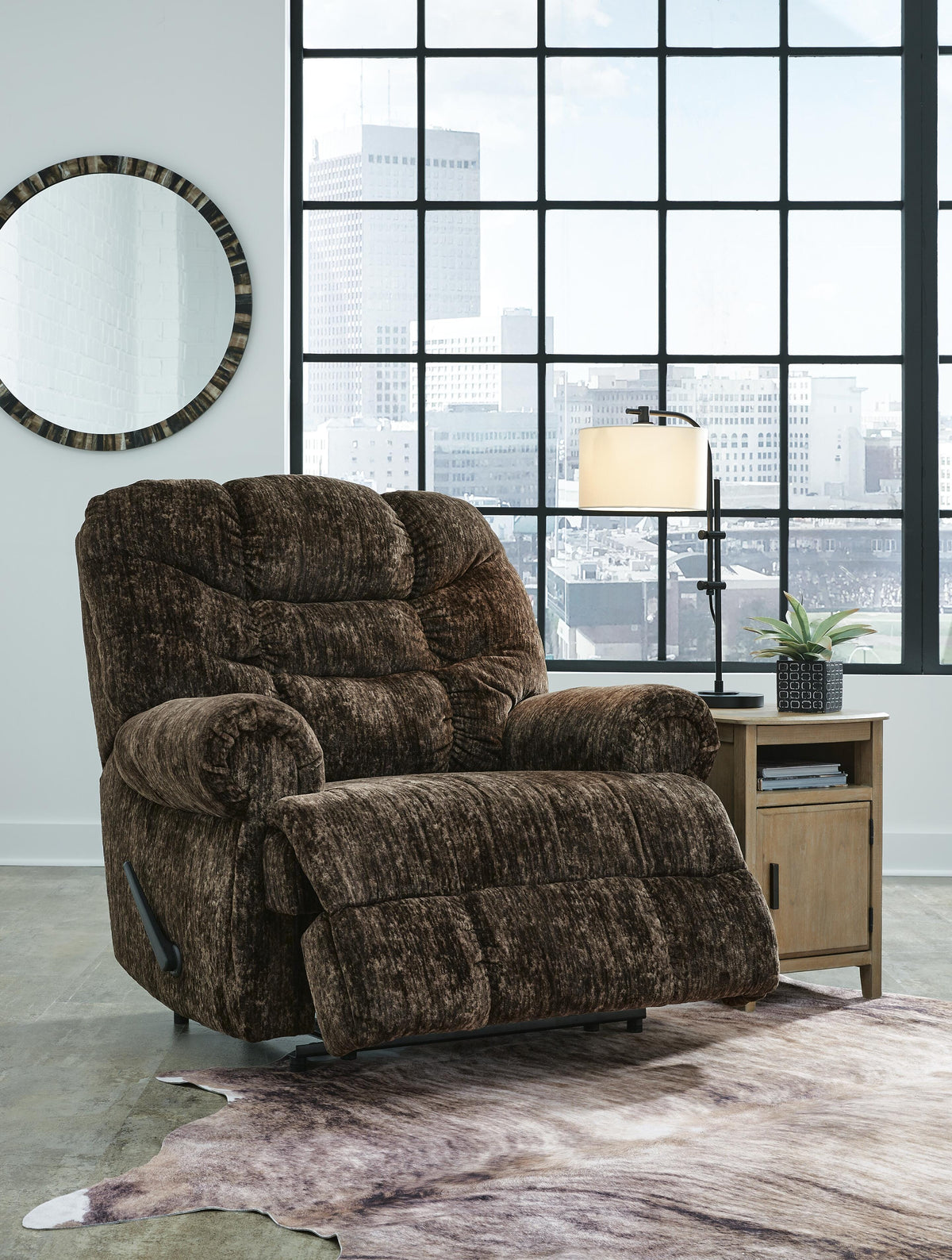 Movie Man Zero Wall Recliner Velvet