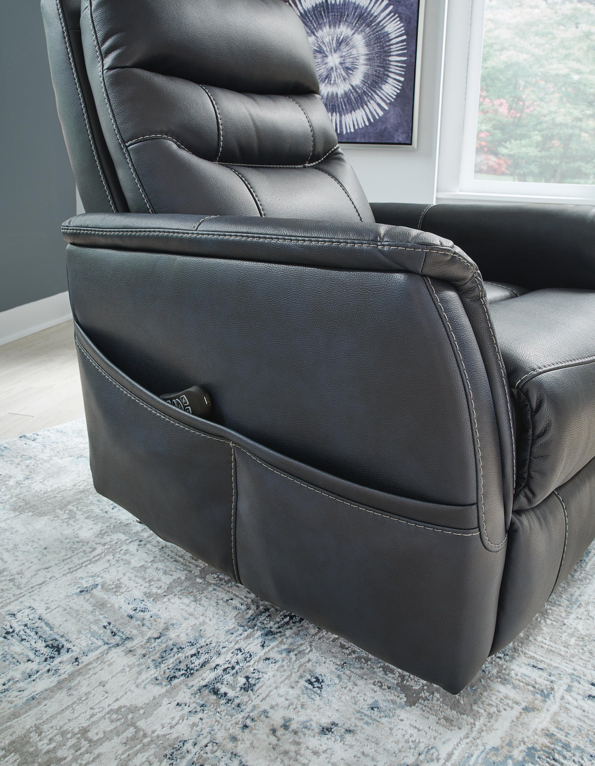 Strawbill Power Lift Recliner Faux Leather
