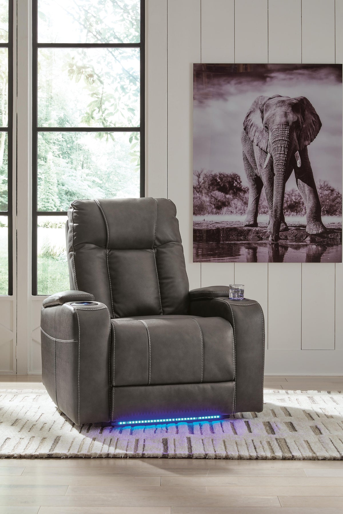 Feazada PWR Recliner/ADJ Headrest Faux Leather
