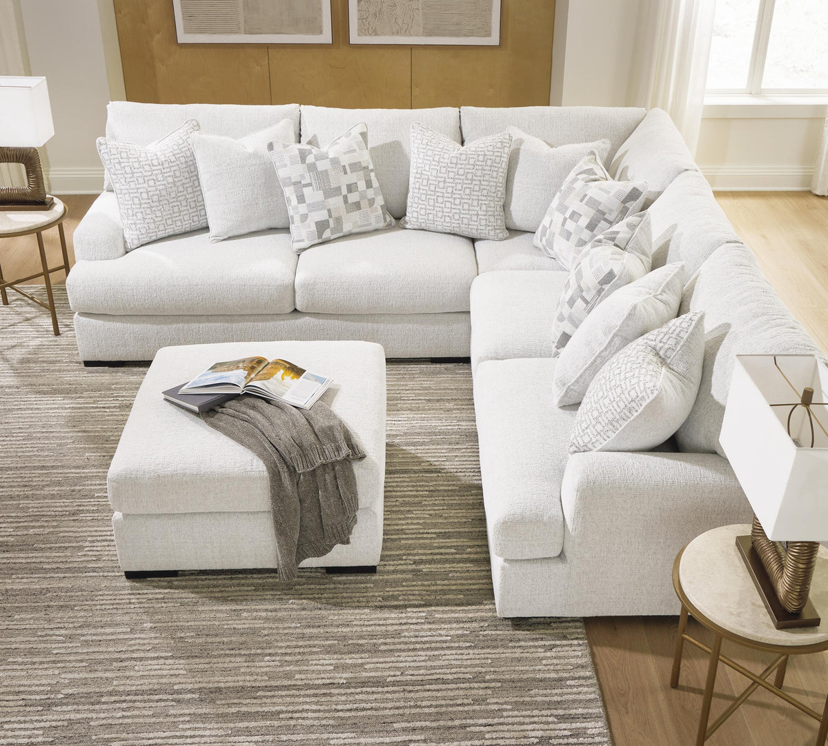 Misty-Lakes 3-Piece Sectional