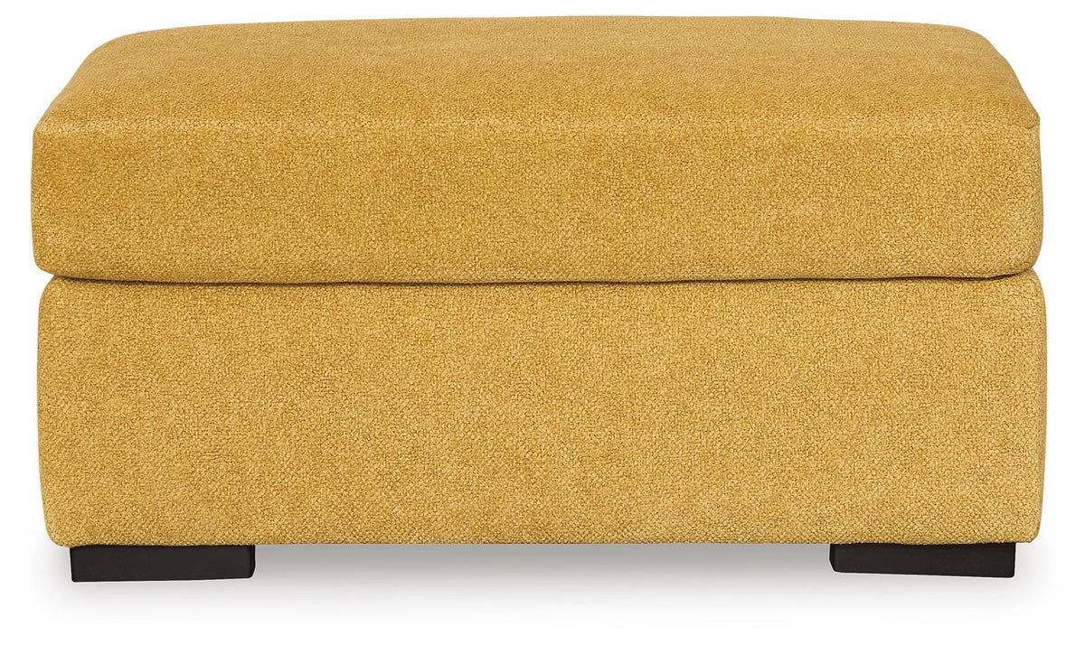 Keerwick Sofa, Loveseat, Ottoman and 2 Chairs