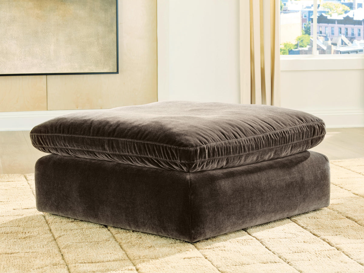 Maxton Heights Oversized Accent Ottoman Velvet Chenille