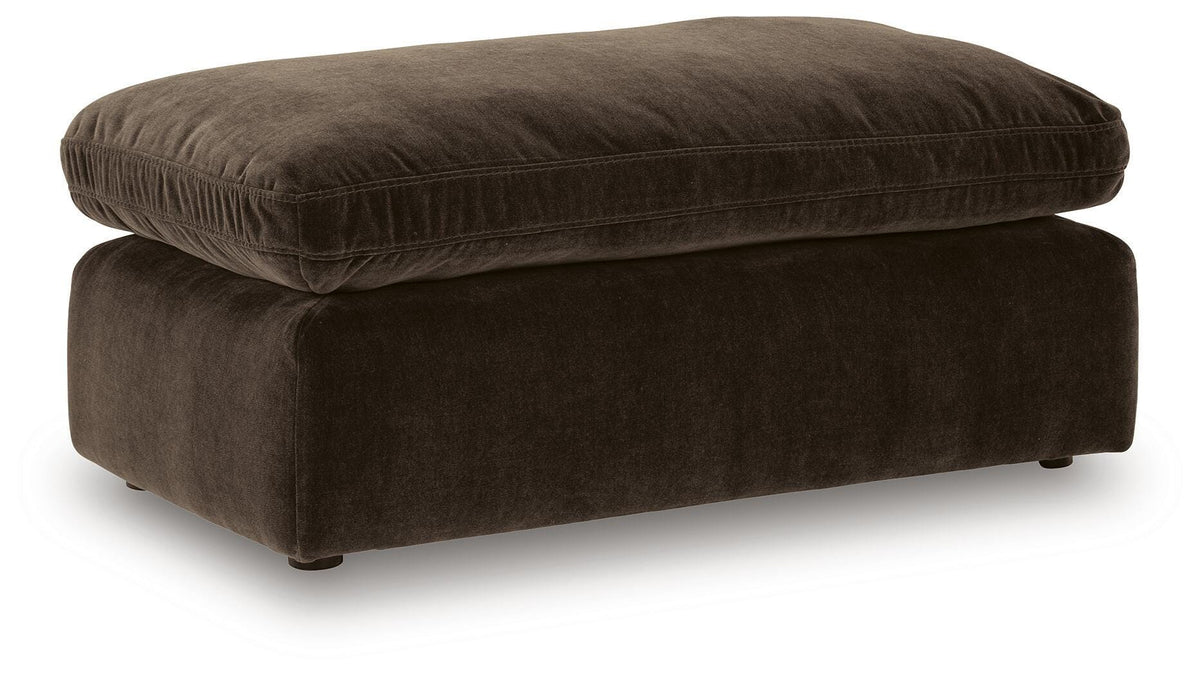 Maxton Heights Ottoman Velvet Chenille