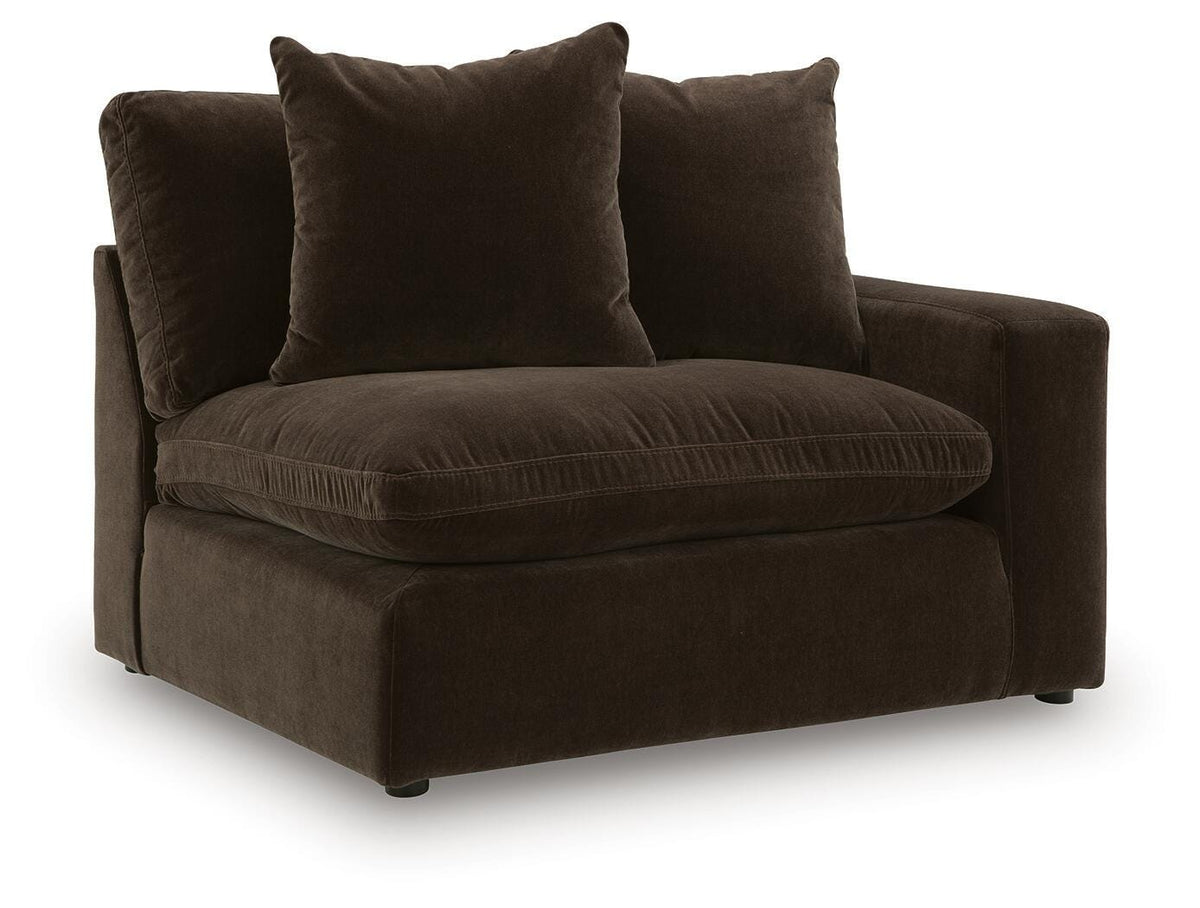 Maxton Heights RAF Corner Chair Velvet Chenille