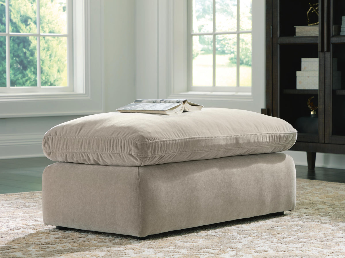 Maxton Heights Ottoman Velvet Chenille