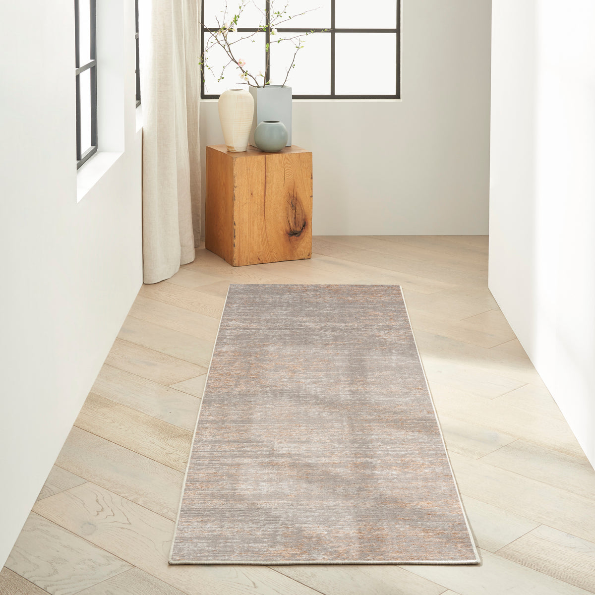 CK029 Captivating CVT01 Grey Beige Rug - room scene