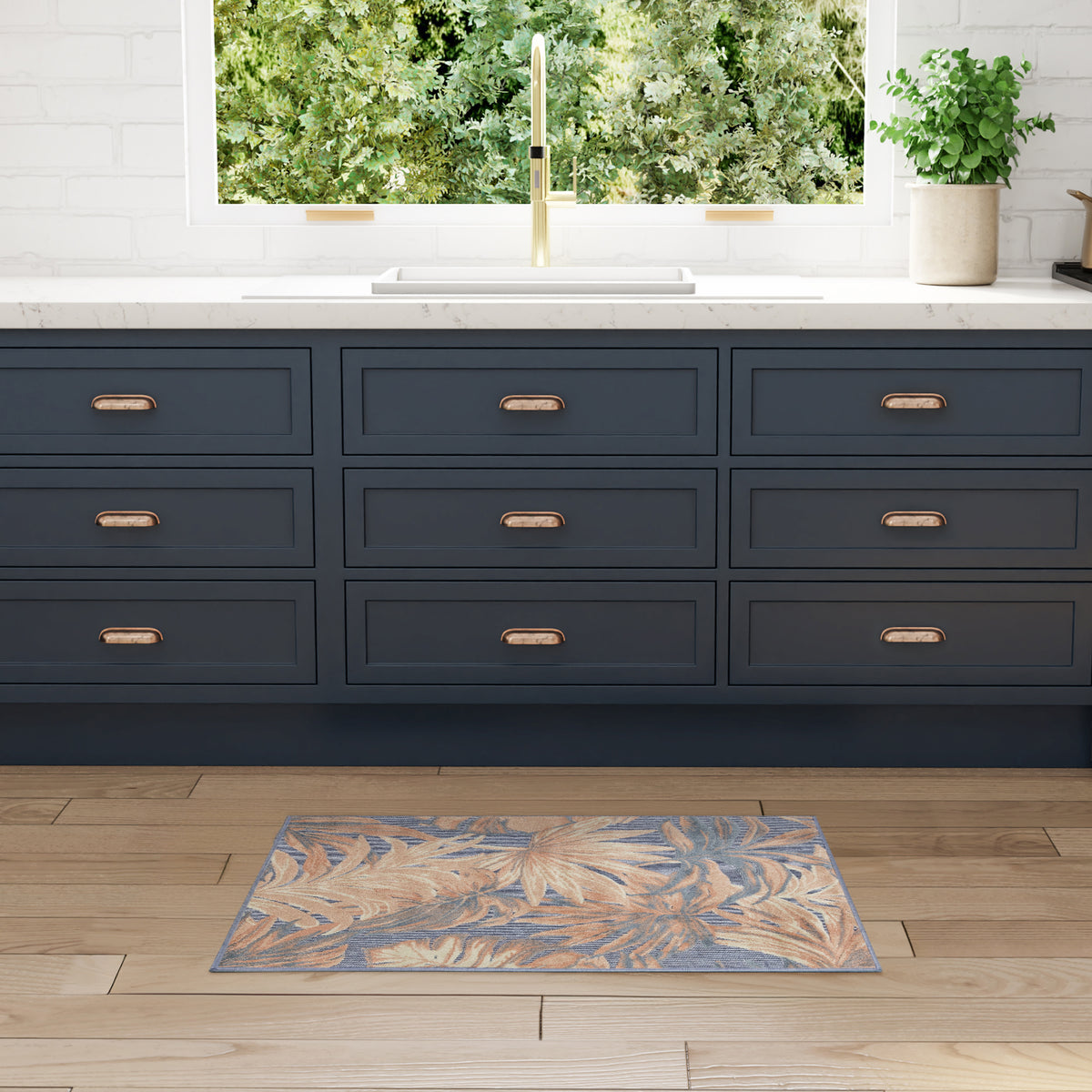 Aloha ALH43 Blue Rose Rug - room scene