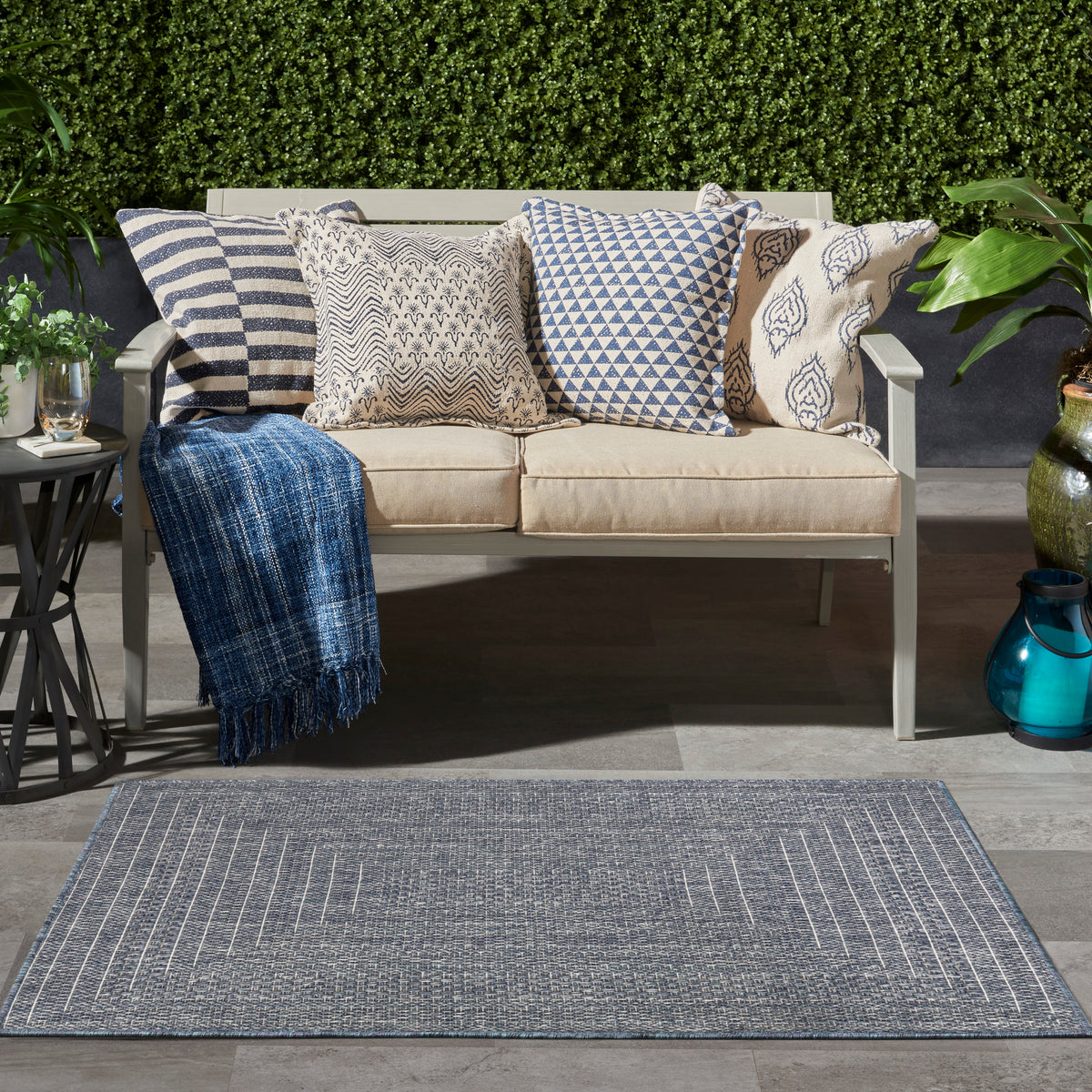 Tulum TLM04 Denim Rug - room scene
