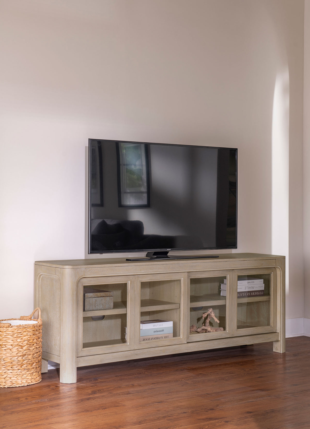 Solano 71-inch 2-door TV Stand Media Console Weathered Mango
