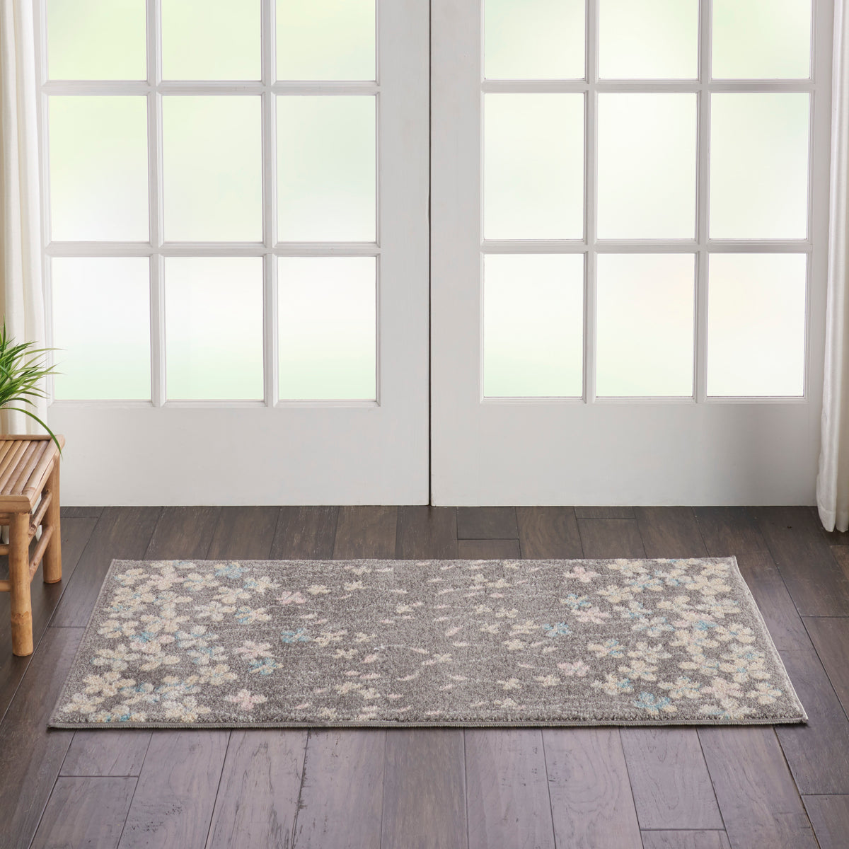 Tranquil TRA04 Grey Beige Rug - room scene
