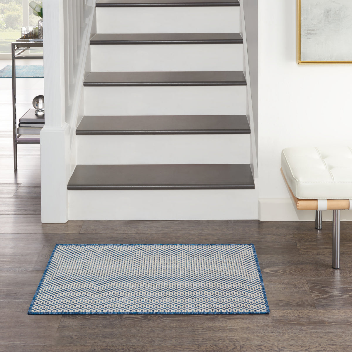 Courtyard COU01 Ivory Blue Rug - room scene