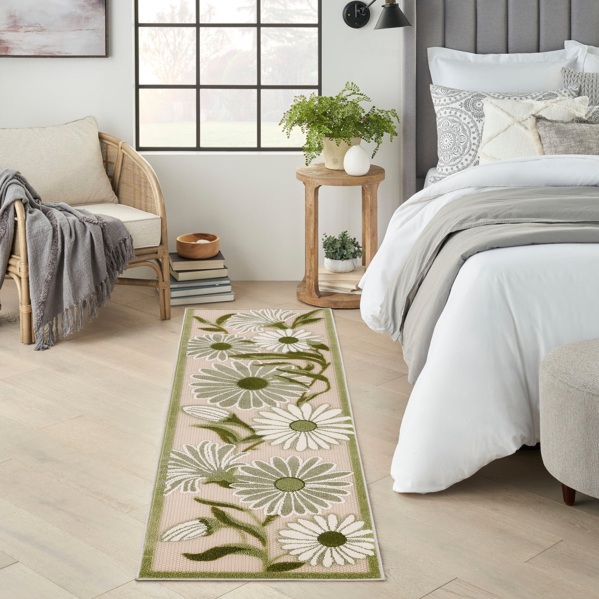 Aloha ALH33 Ivory Green Rug - room scene