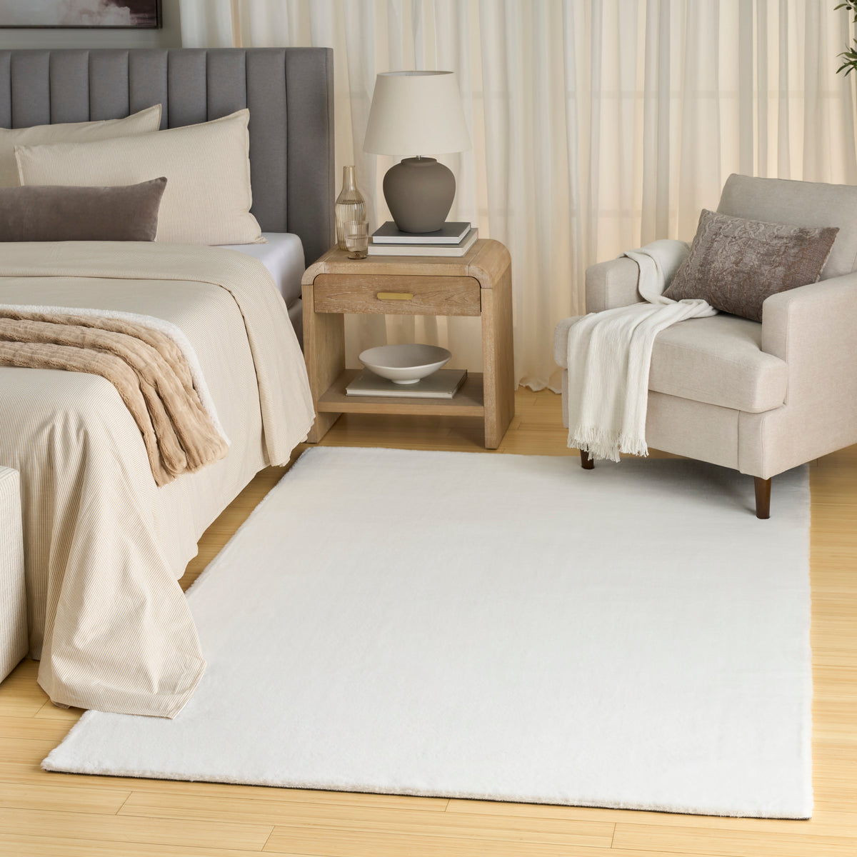 Soft Plush Rabbit Fur SFF01 White Rug - room scene