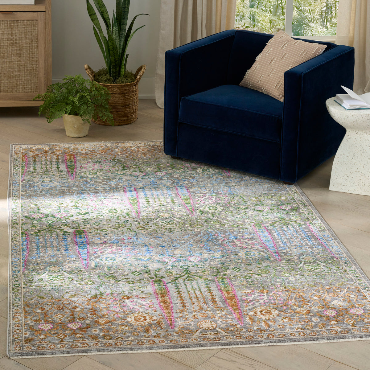 Vintage Harmony VHH01 Blue Multicolor Rug - room scene