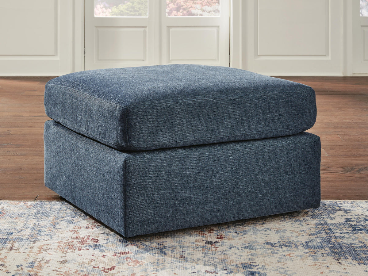 Modmax 6-Piece Sectional and 2 Ottomans - Ink
