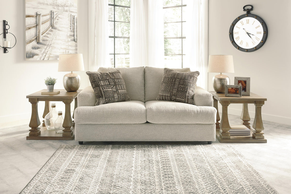 Soletren Loveseat Chenille