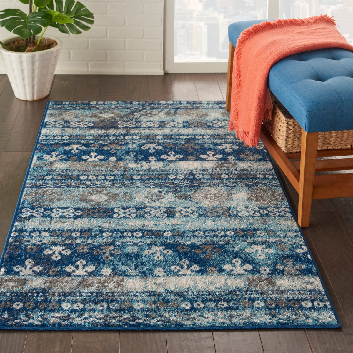 Persian Vintage PRV07 Ivory Blue Rug - room scene