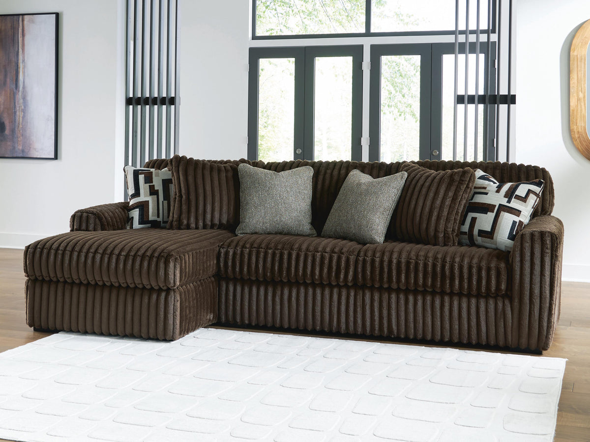 Midnight-Madness 2-Piece Sectional Sofa with Chaise Velvet