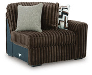Midnight-Madness RAF Corner Chair Velvet