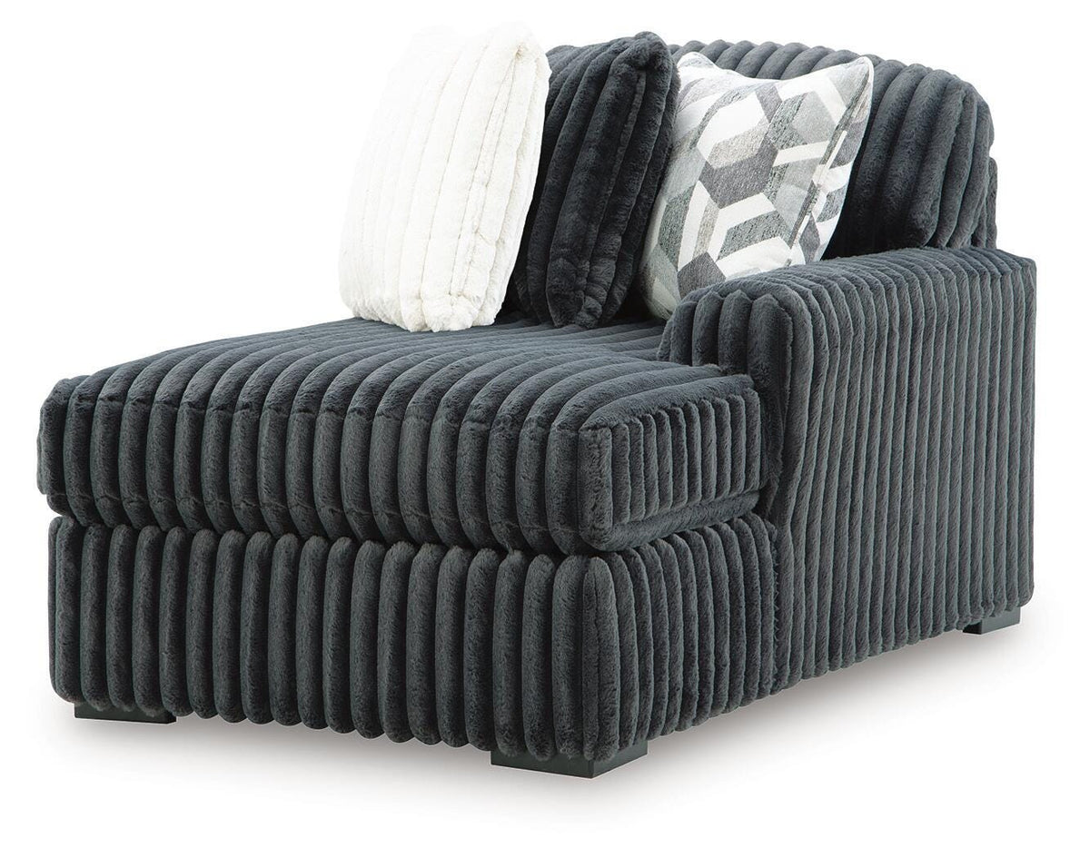 Midnight-Madness 3-Piece Sectional with Chaise