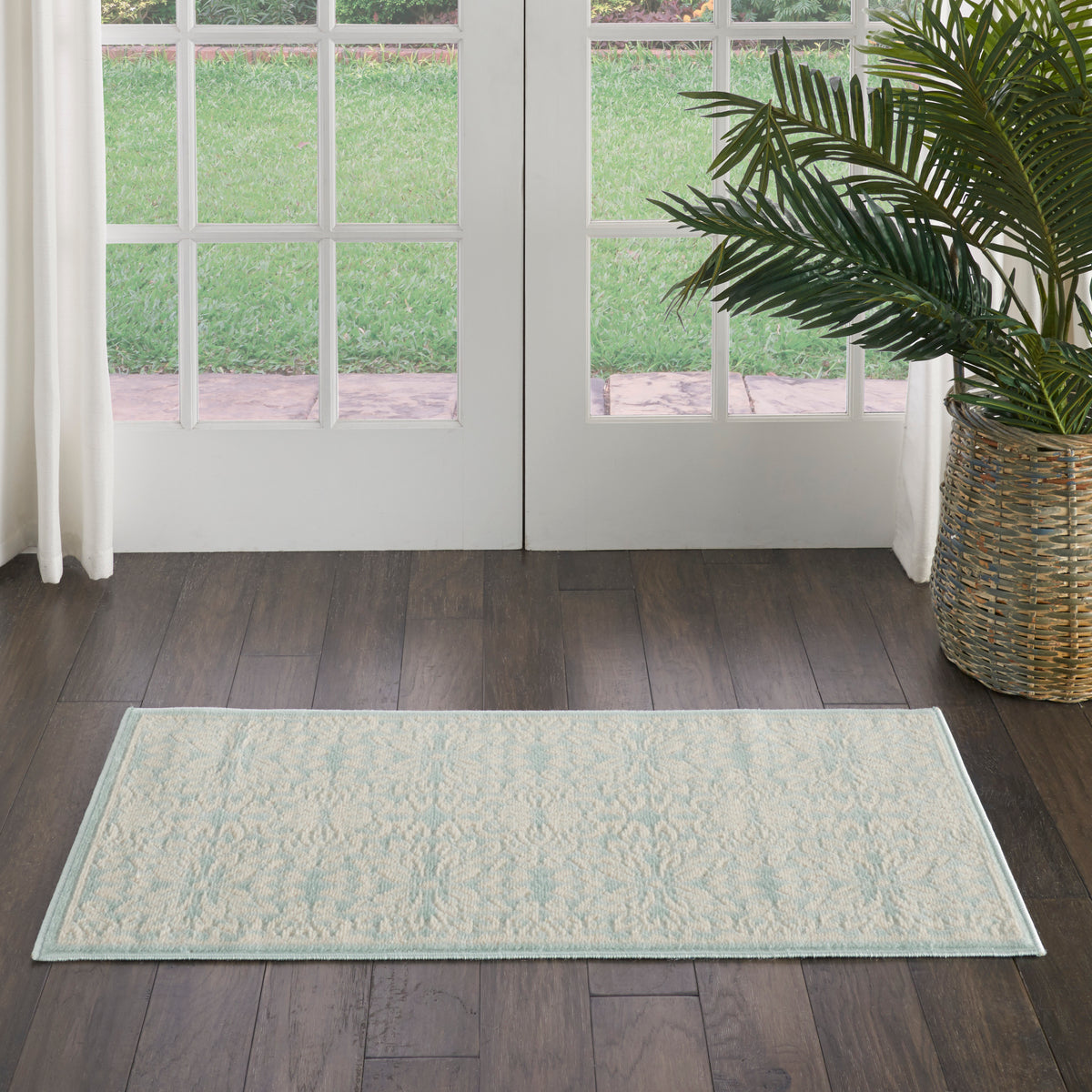 Jubilant JUB06 Ivory Green Rug - room scene