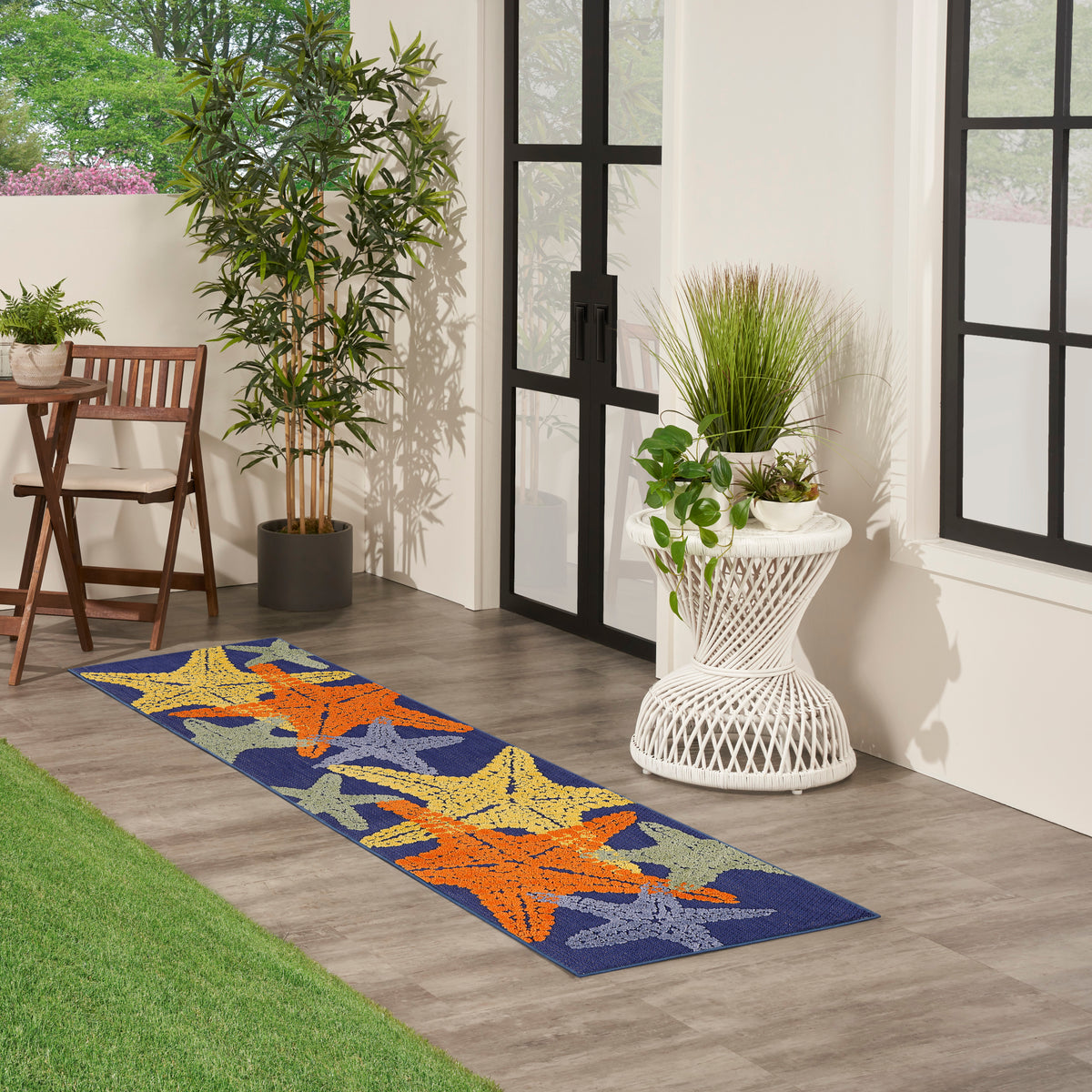 Aloha ALH28 Blue Multicolor Rug - room scene