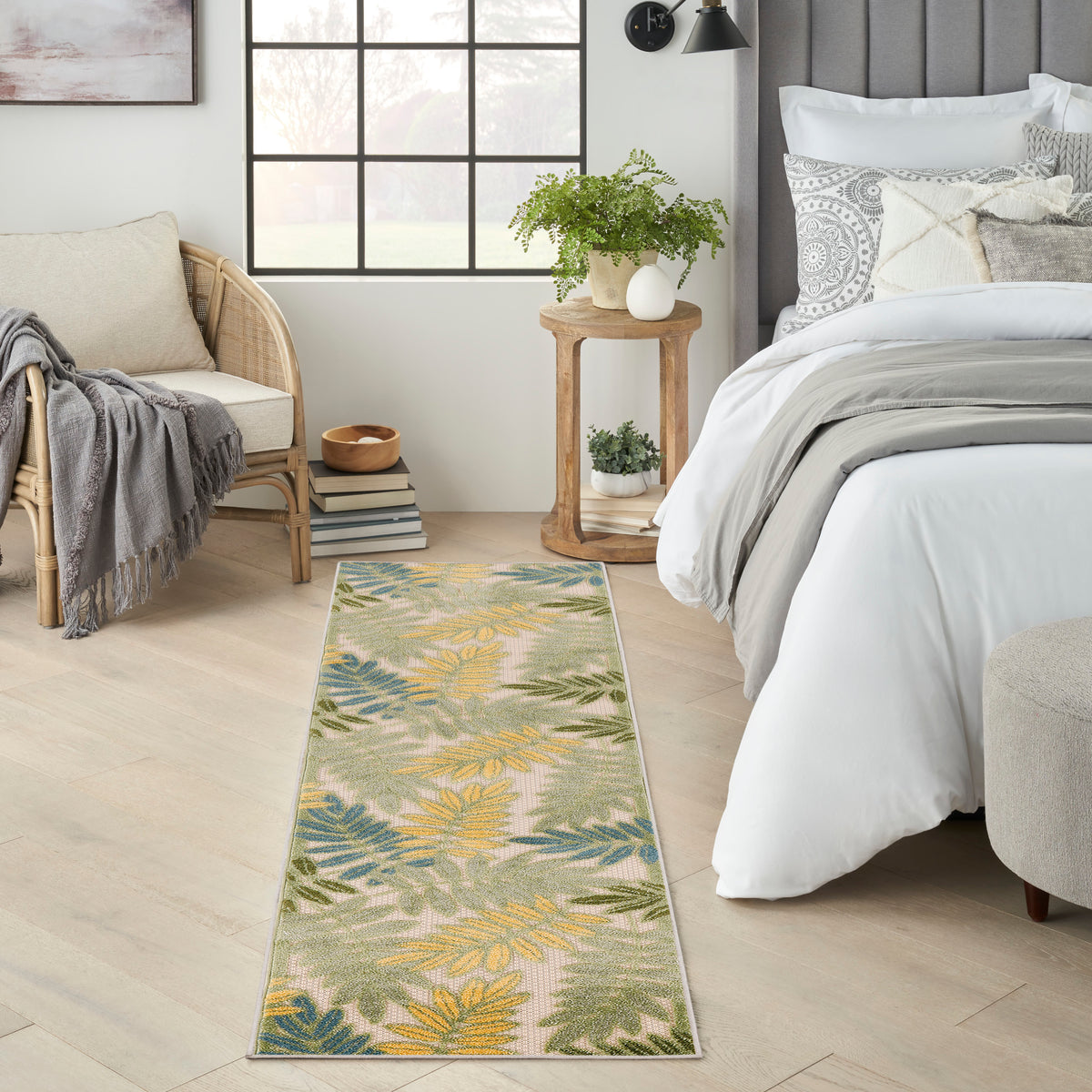 Aloha ALH18 Green Multicolor Rug - room scene