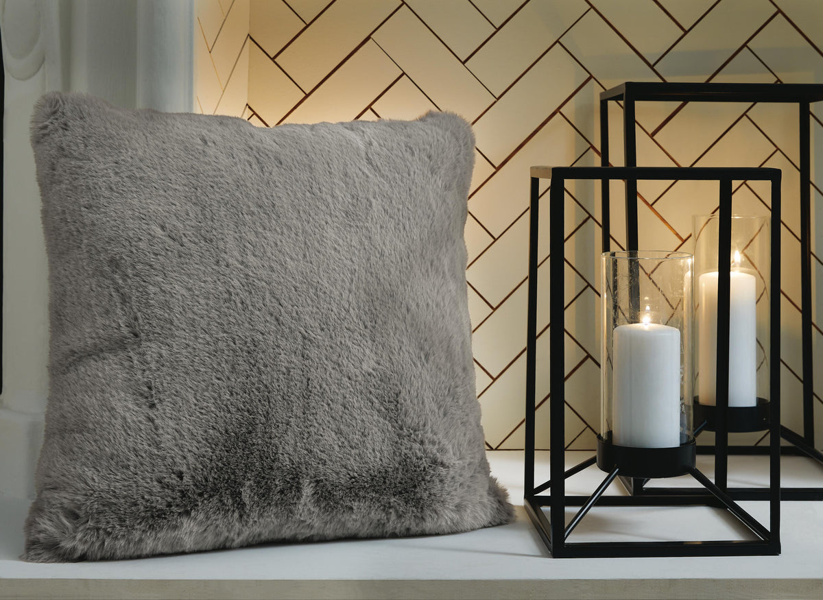 Gariland Pillow (4/CS)