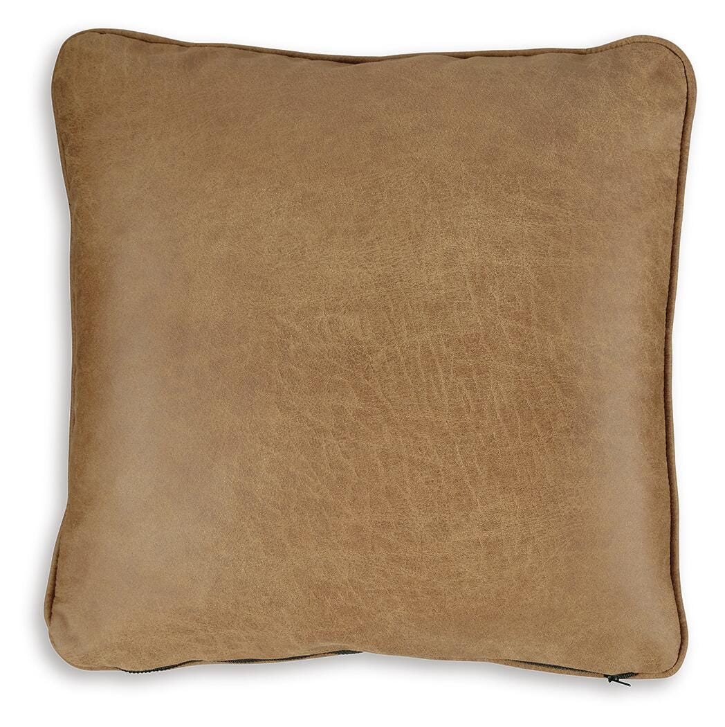Cortnie Pillow (4/CS)