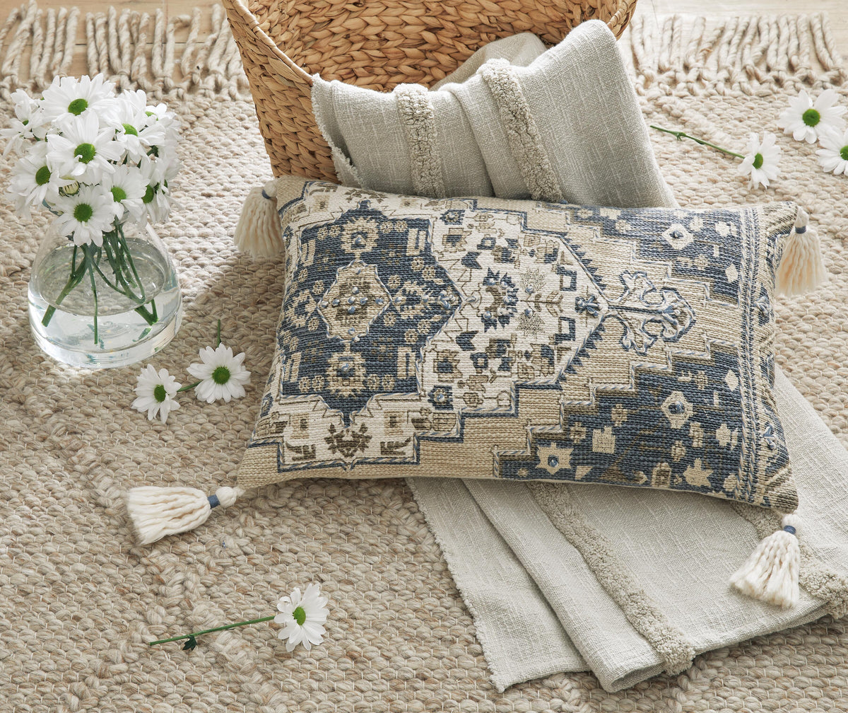 Winbury Pillow (4/CS)