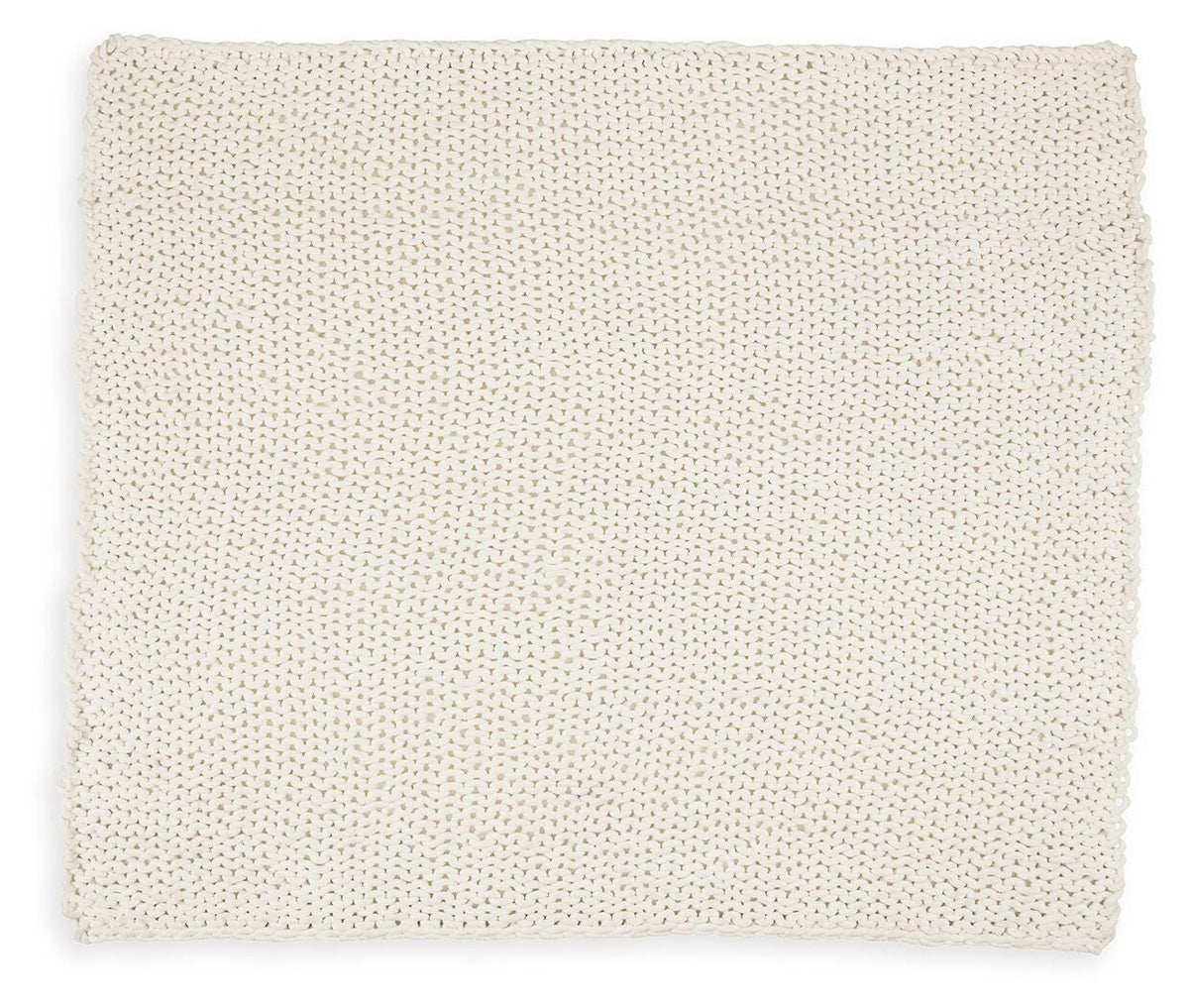 Chaddon Throw (3/CS)