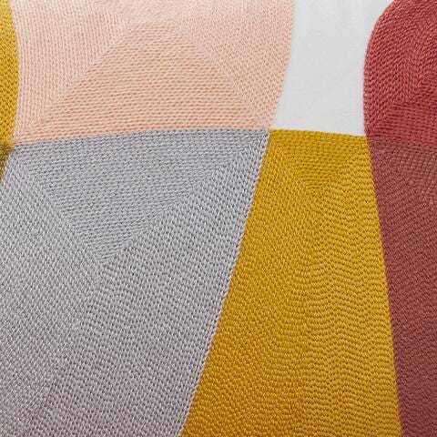 Varness Pillow (4/CS)