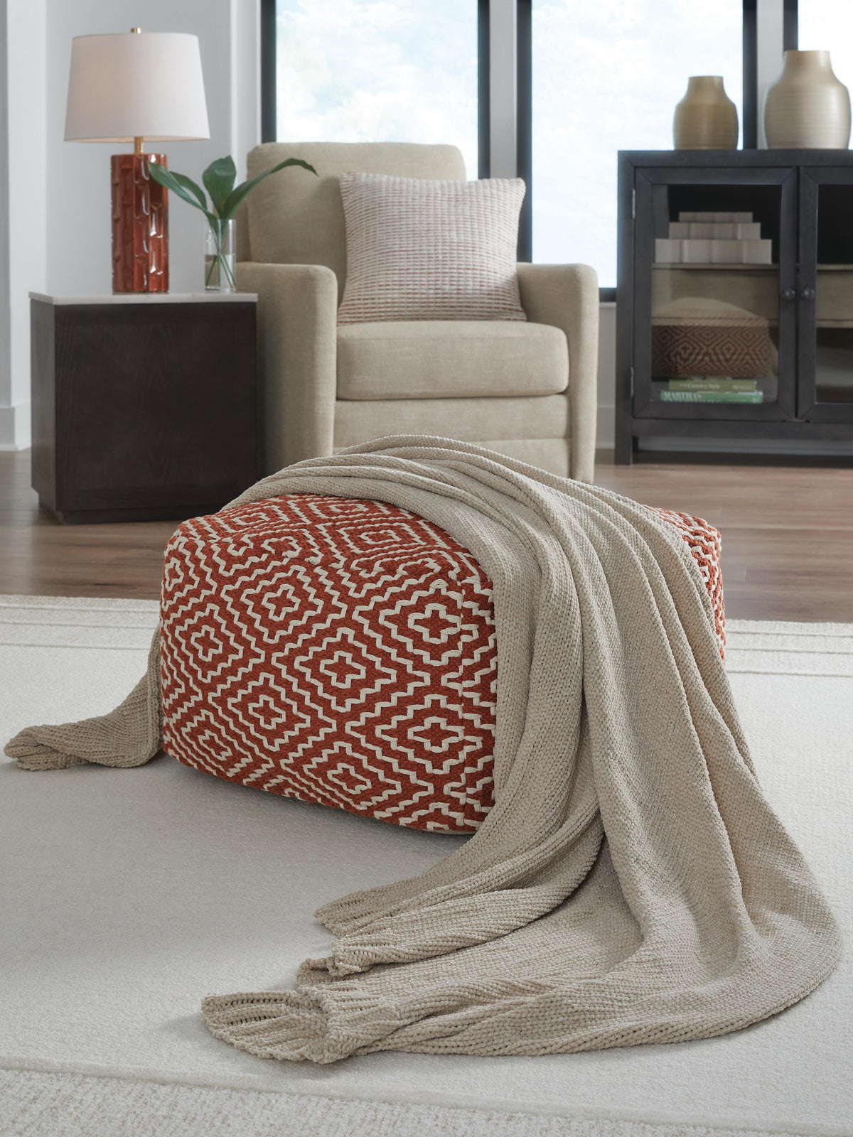 Anawood Throw Chenille