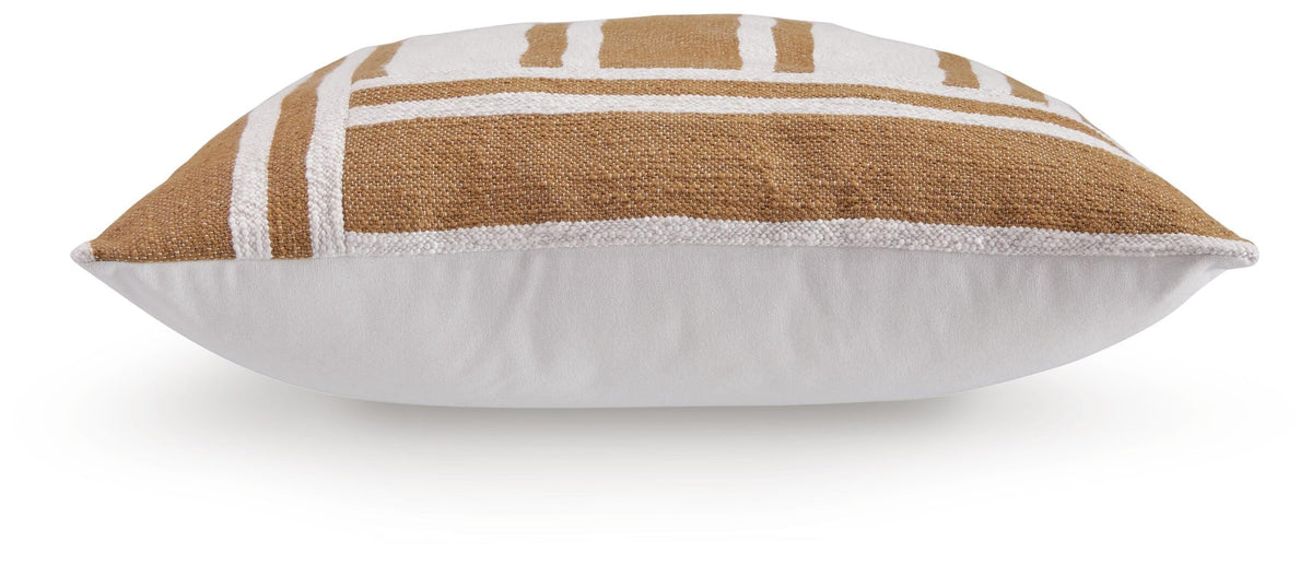 Darrman Pillow (4/CS)