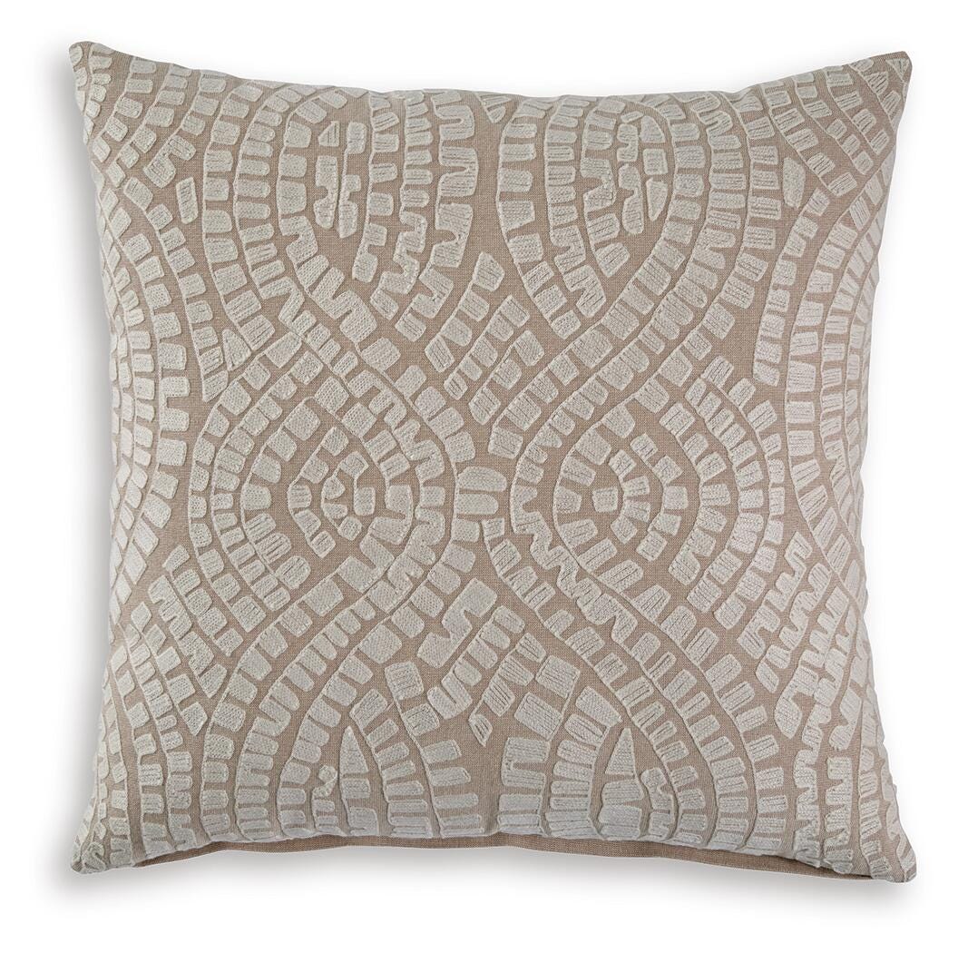 Cortlen Pillow (4/CS)