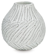 Shelvie Vase