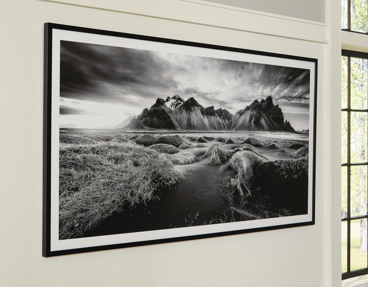 Delstone Wall Art