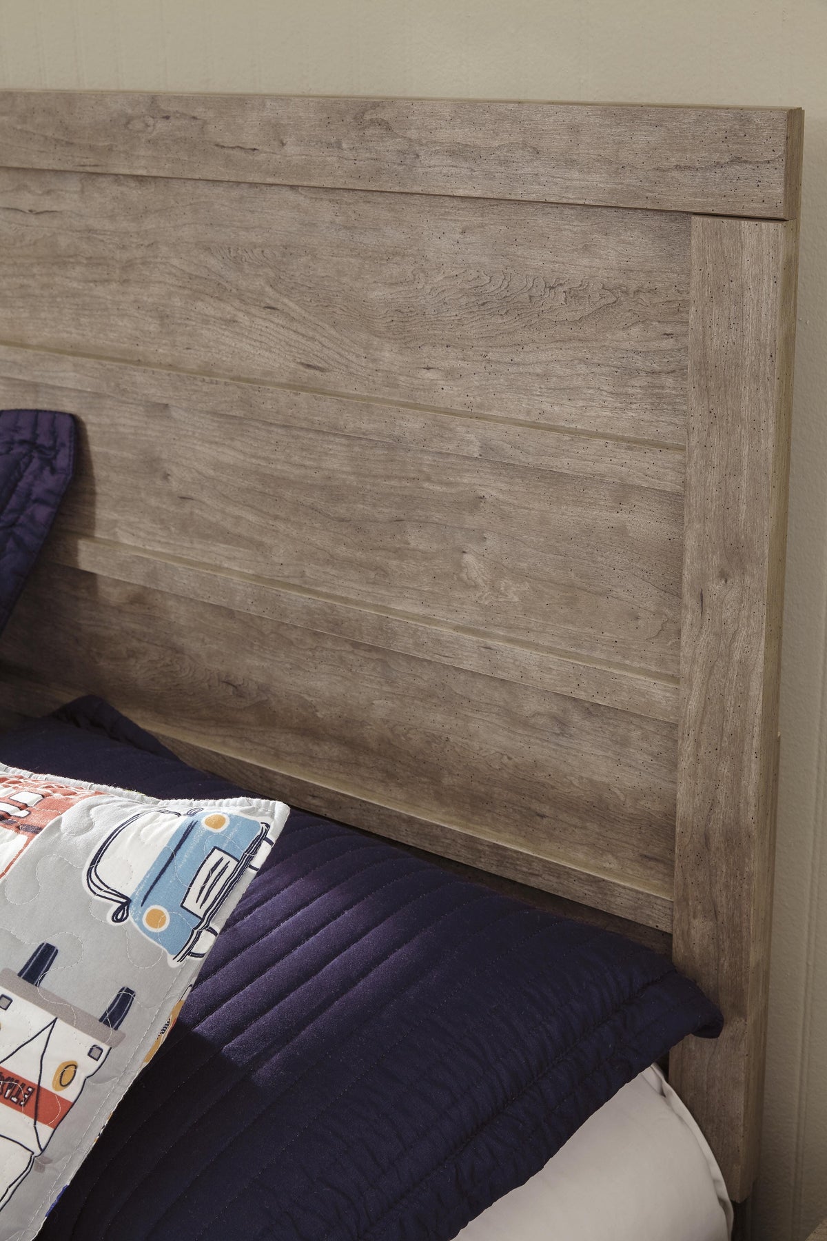 Culverbach Full Panel Bed, Dresser and Chest