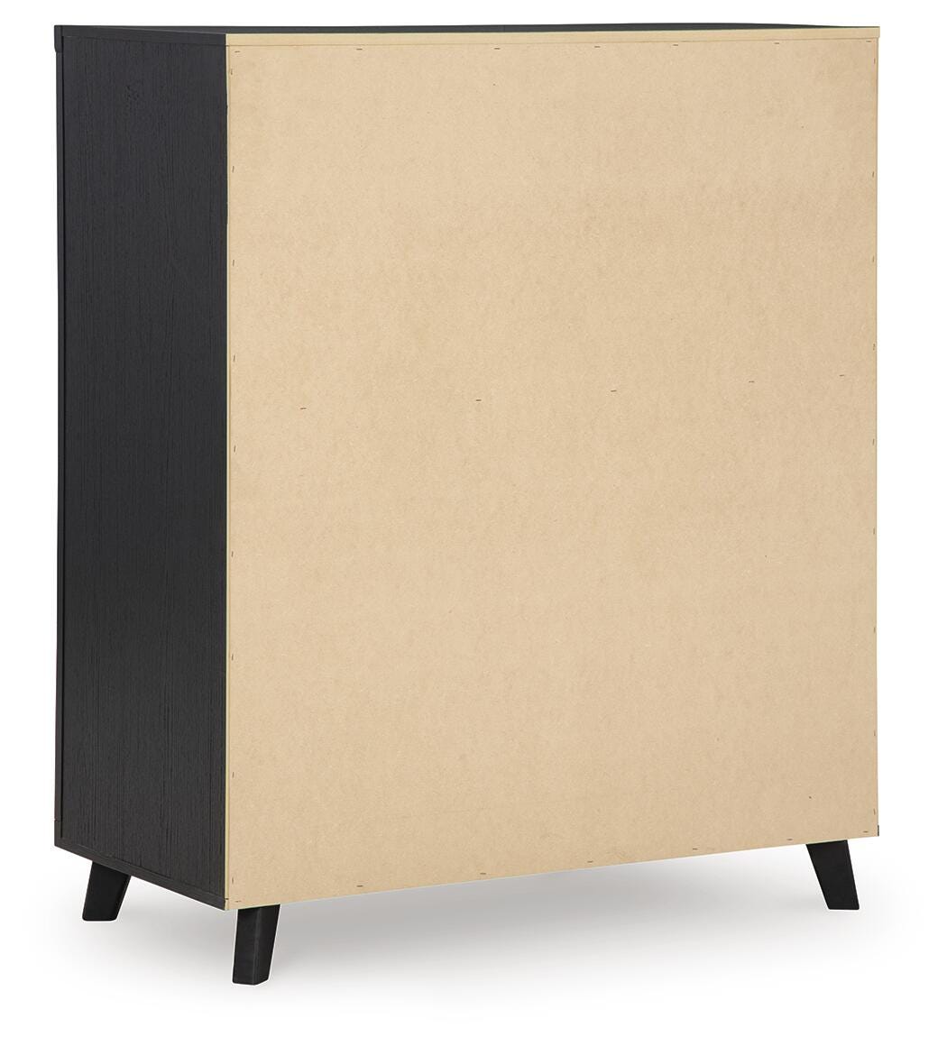 Danziar Queen Panel Bed, Chest and Nightstand