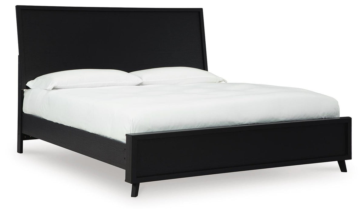 Danziar Queen Panel Bed