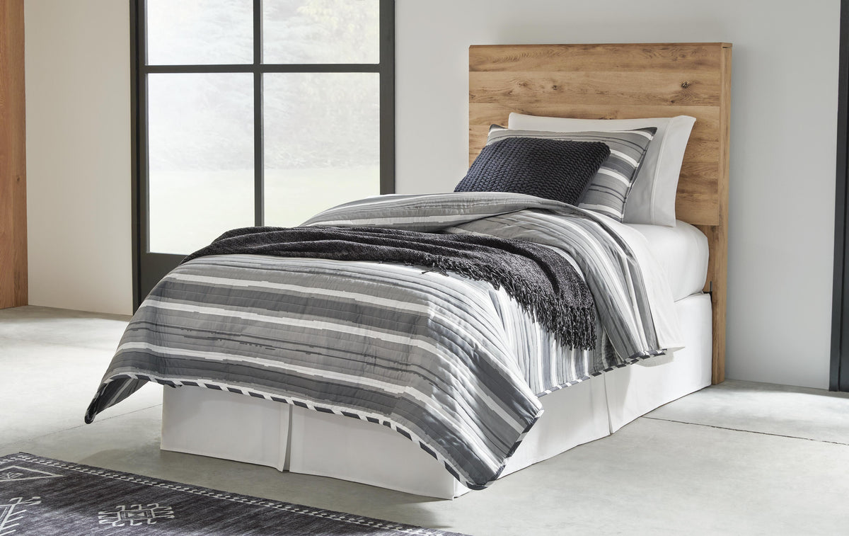 Hyanna Queen Panel Headboard