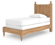 Aleaport Queen Panel Bed