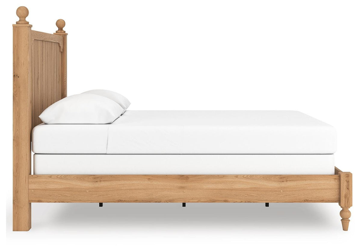 Aleaport Queen Panel Bed, Dresser, Mirror and Nightstand
