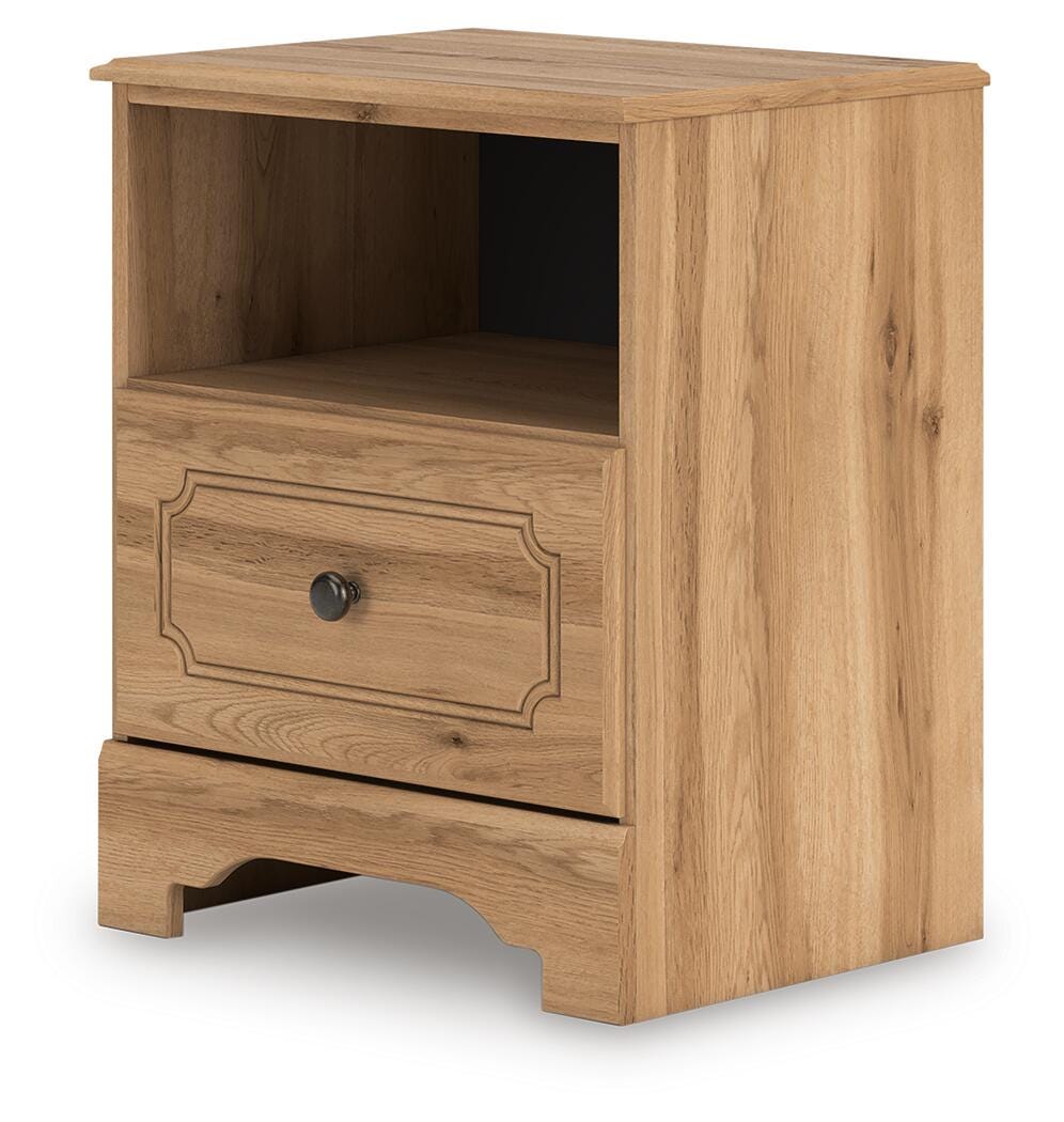 Aleaport Queen Panel Bed, Dresser, Mirror and Nightstand
