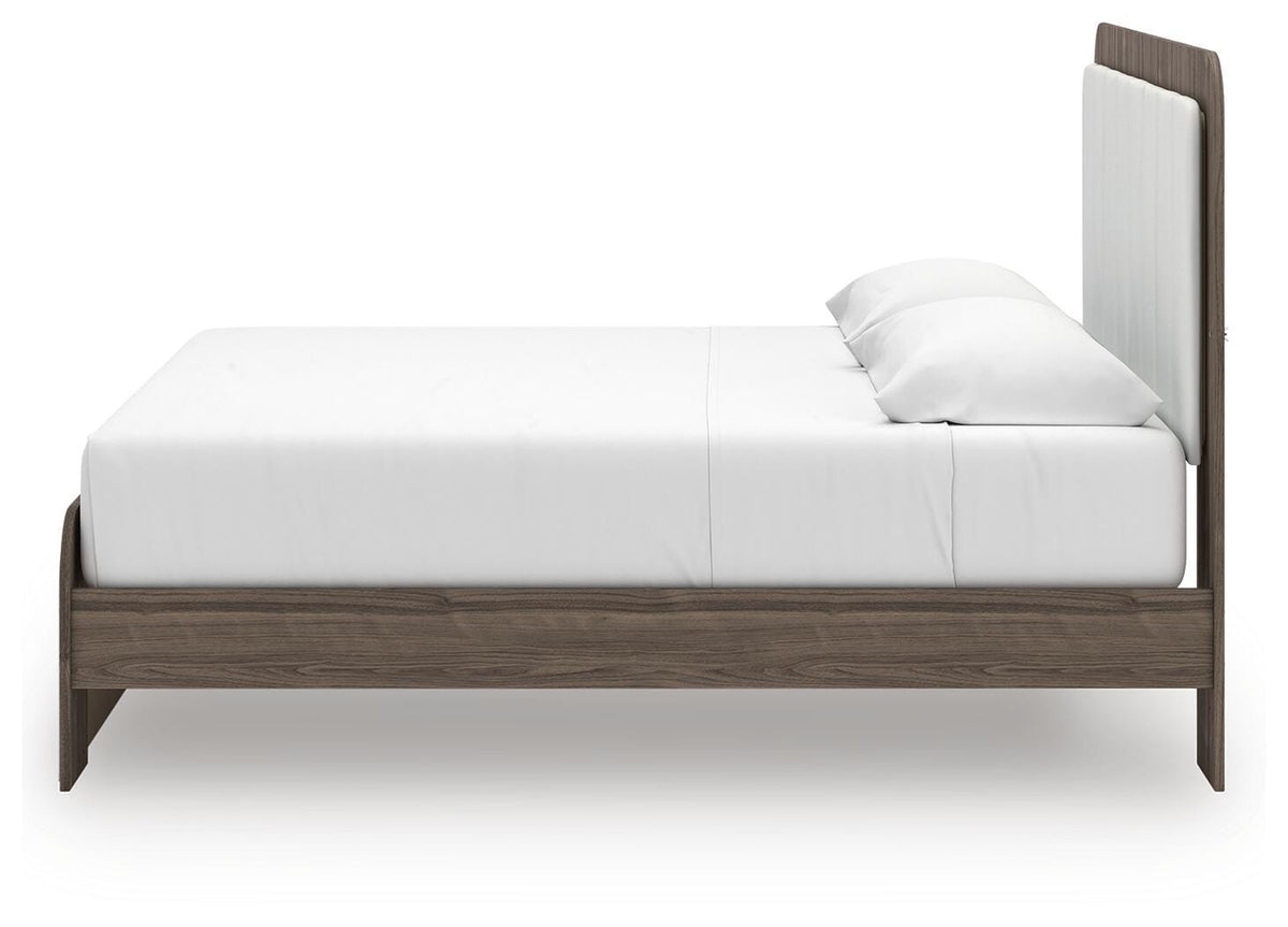 Kendanport King Upholstered Bed, Dresser, Mirror and Chest