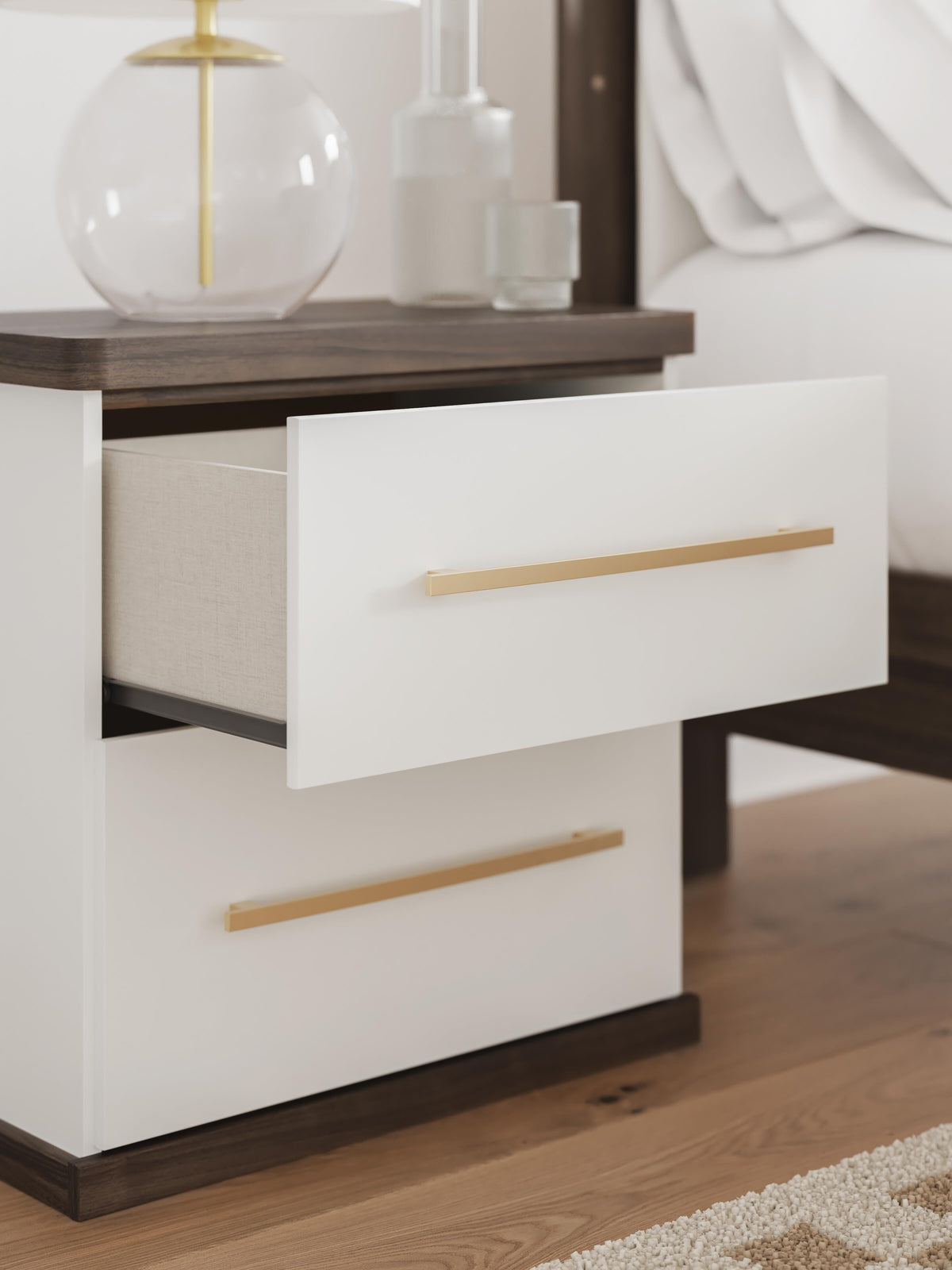 Kendanport King Upholstered Bed, Dresser and Nightstand